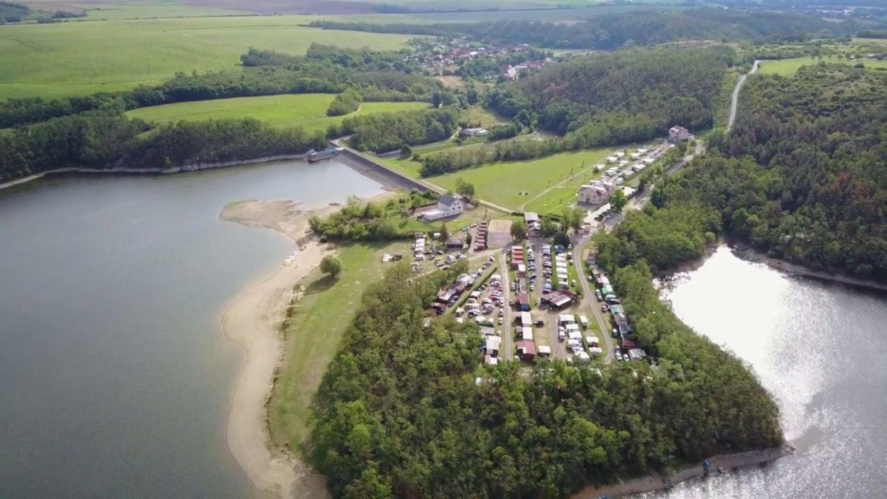 Mobilheim Chalet - Vyrovicka Prehrada Vyrovice Eksteriør bilde